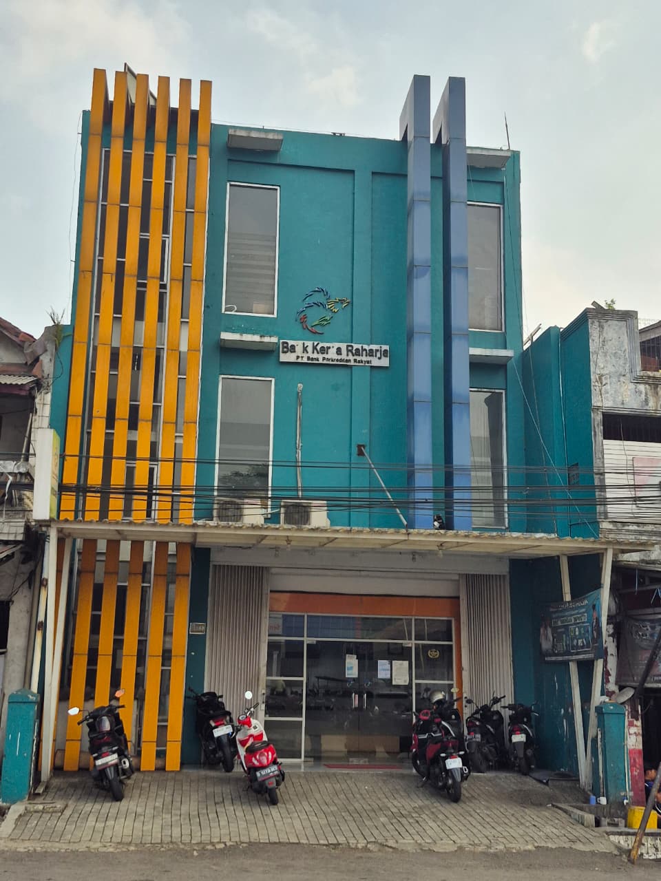 Kantor Cabang Cikalongwetan